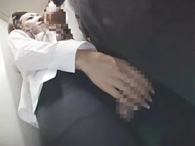 Нетърпелива MILF Чери Девил чука домашни порно клипове водопроводчик под душа